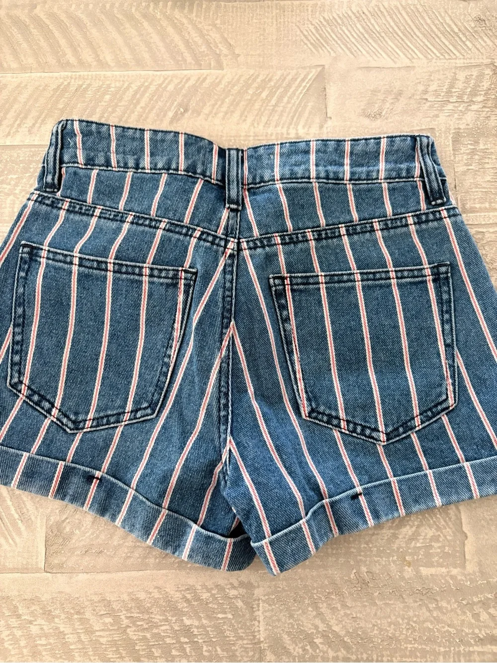 PacSun Red and White Striped High-Rise Denim Shorts size 24